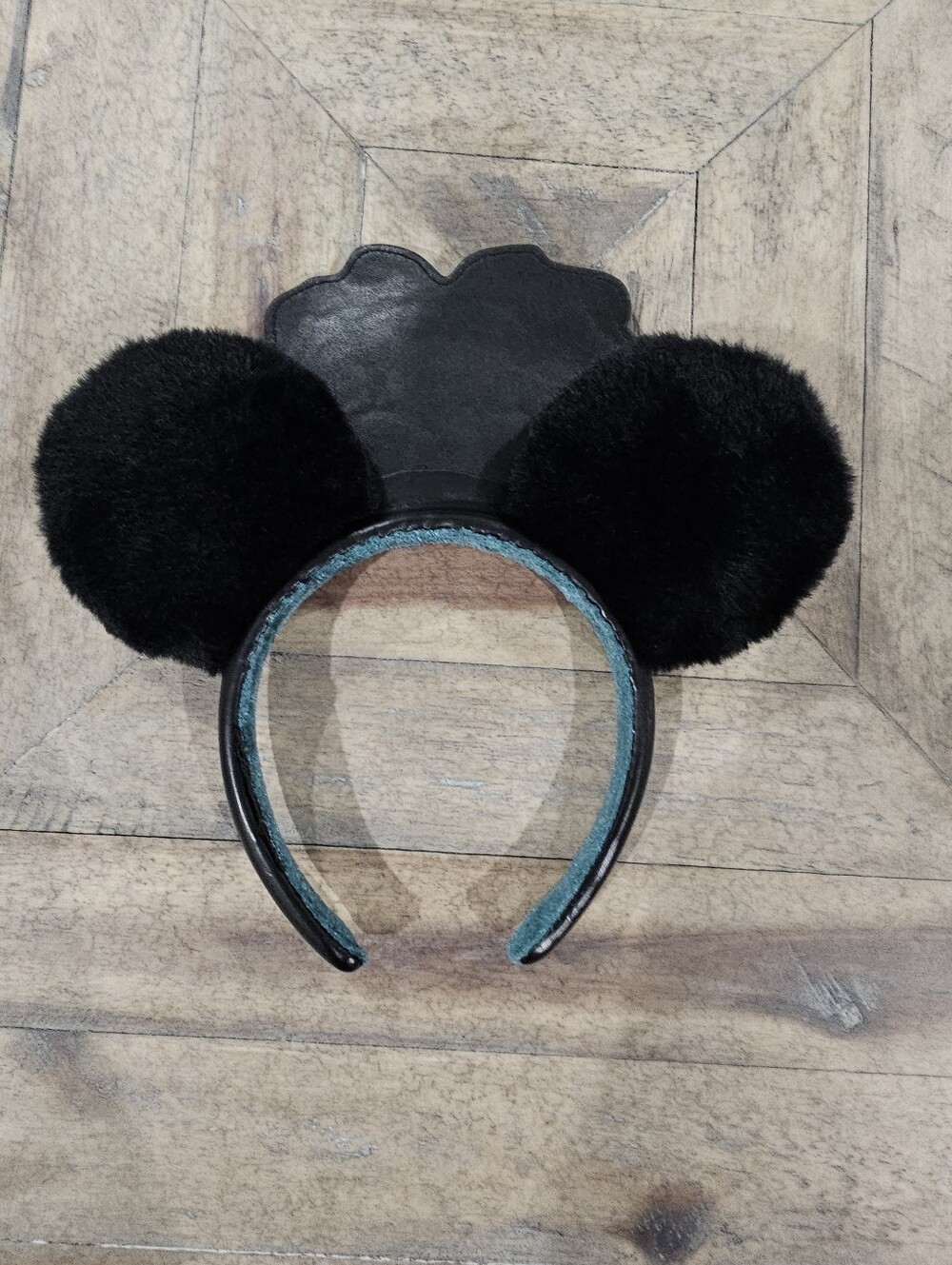 Disney Vampire Mickey Mouse Ears. Glow In The Dark. - Picture 4 of 10